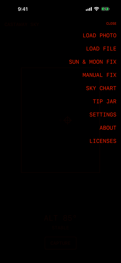 MENU。LOAD PHOTO から LICENSES までの 9 項目